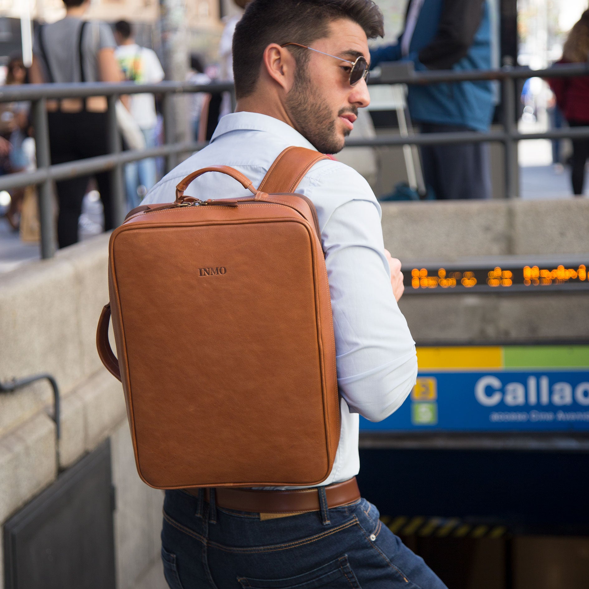 Morral "Backpack Briefcase" en cuero Manchester