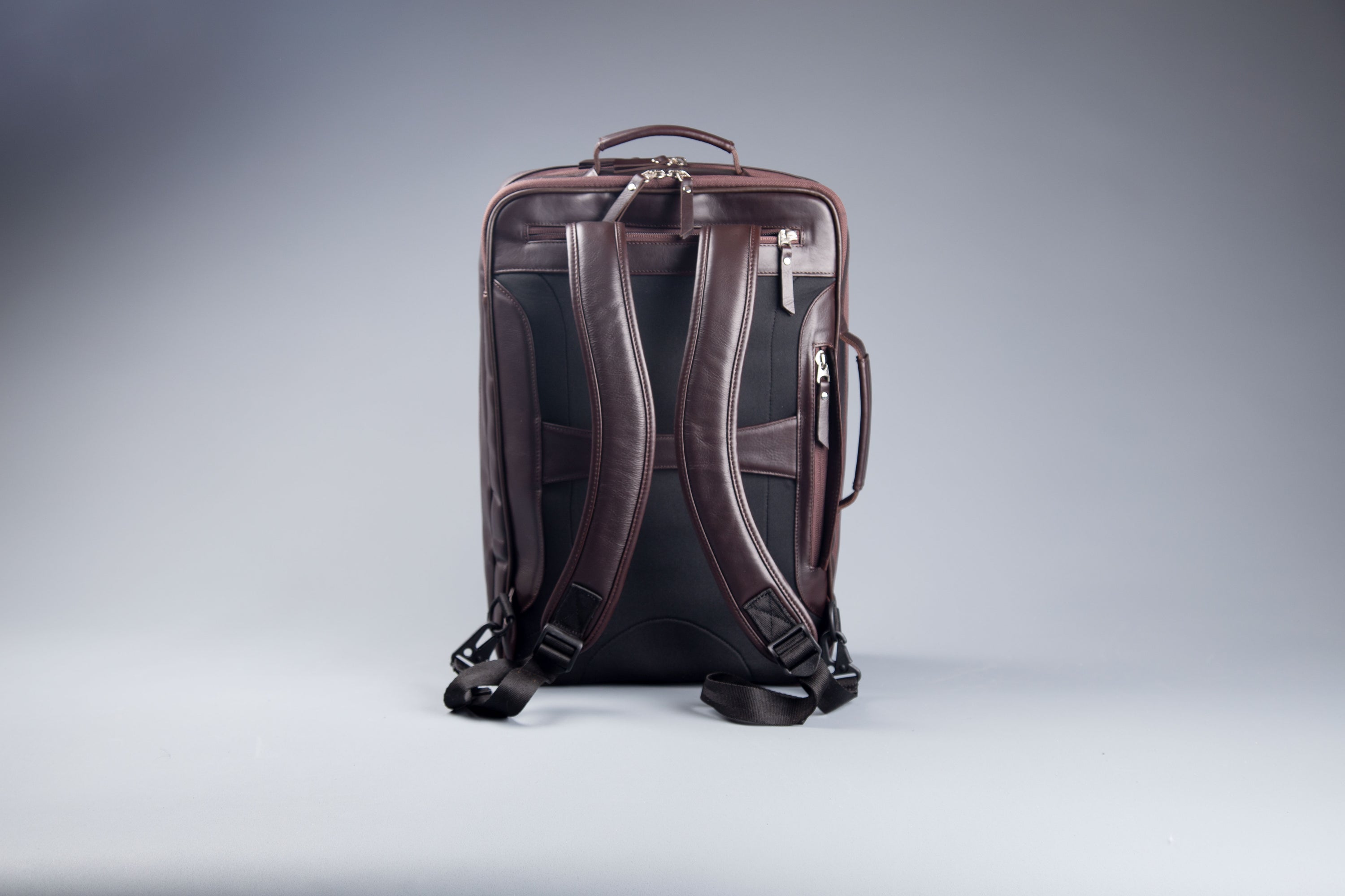 Morral "Backpack Briefcase" en cuero Manchester