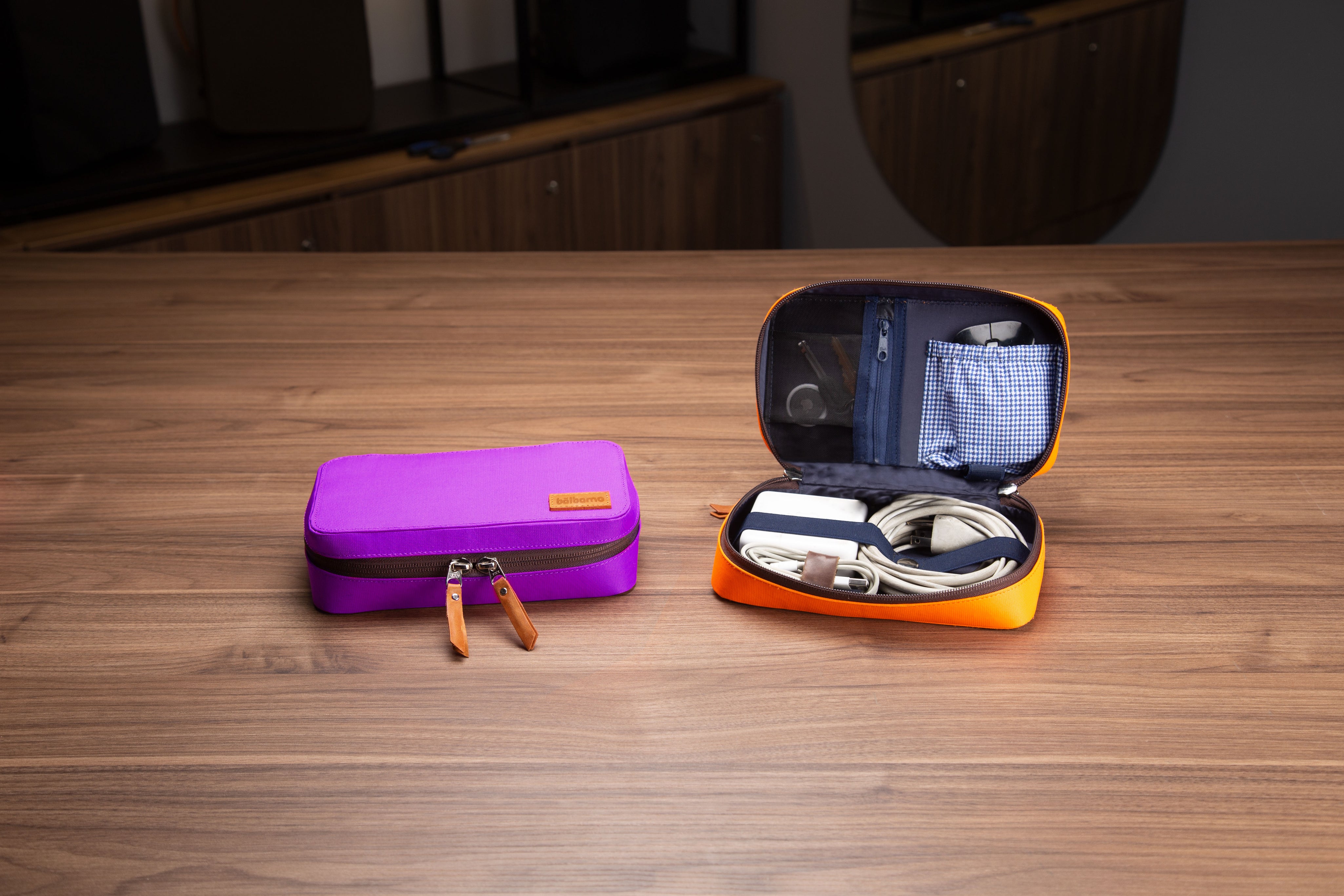 Portacables "Tech Case Spark 1.0" en lona